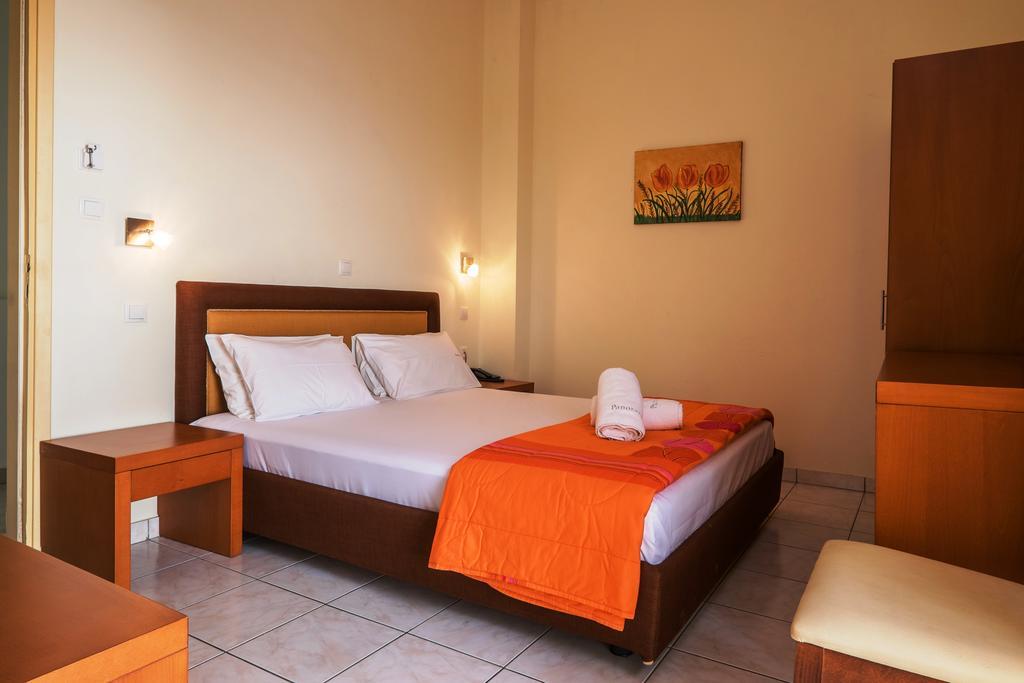 Hotel Panorama Kalamáta Kamer foto