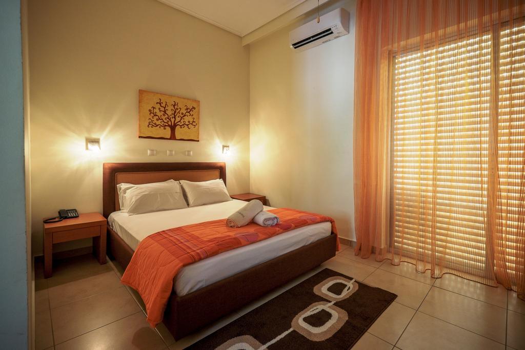 Hotel Panorama Kalamáta Kamer foto
